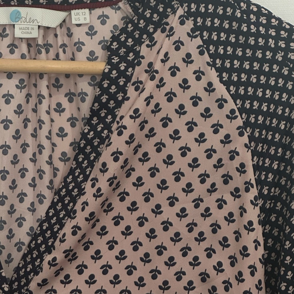 Boden Pink Blue Mixed Print Split Neck Blouse Raglan Long Sleeve Womens Size 8 - Picture 2 of 7